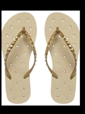 NWT SHOWAFLOPS Girls Sand Stars Pyramid Stud Strap Womens Sz 4/5